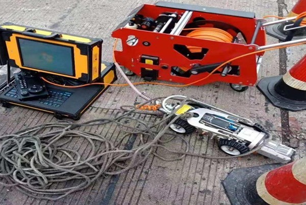 莲池CCTV管道检测机器人